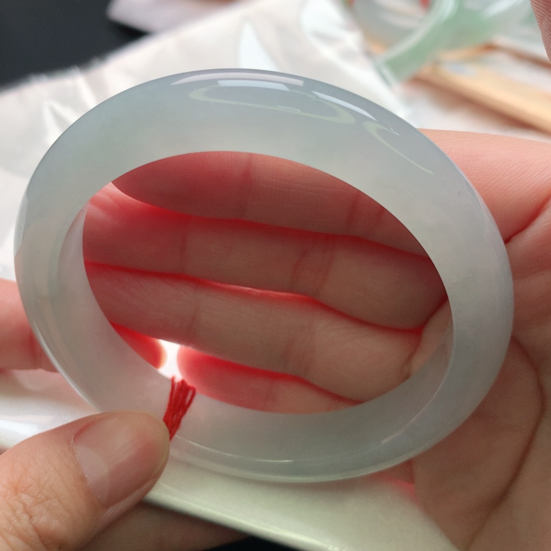 翡翠手镯未镶嵌5758圈