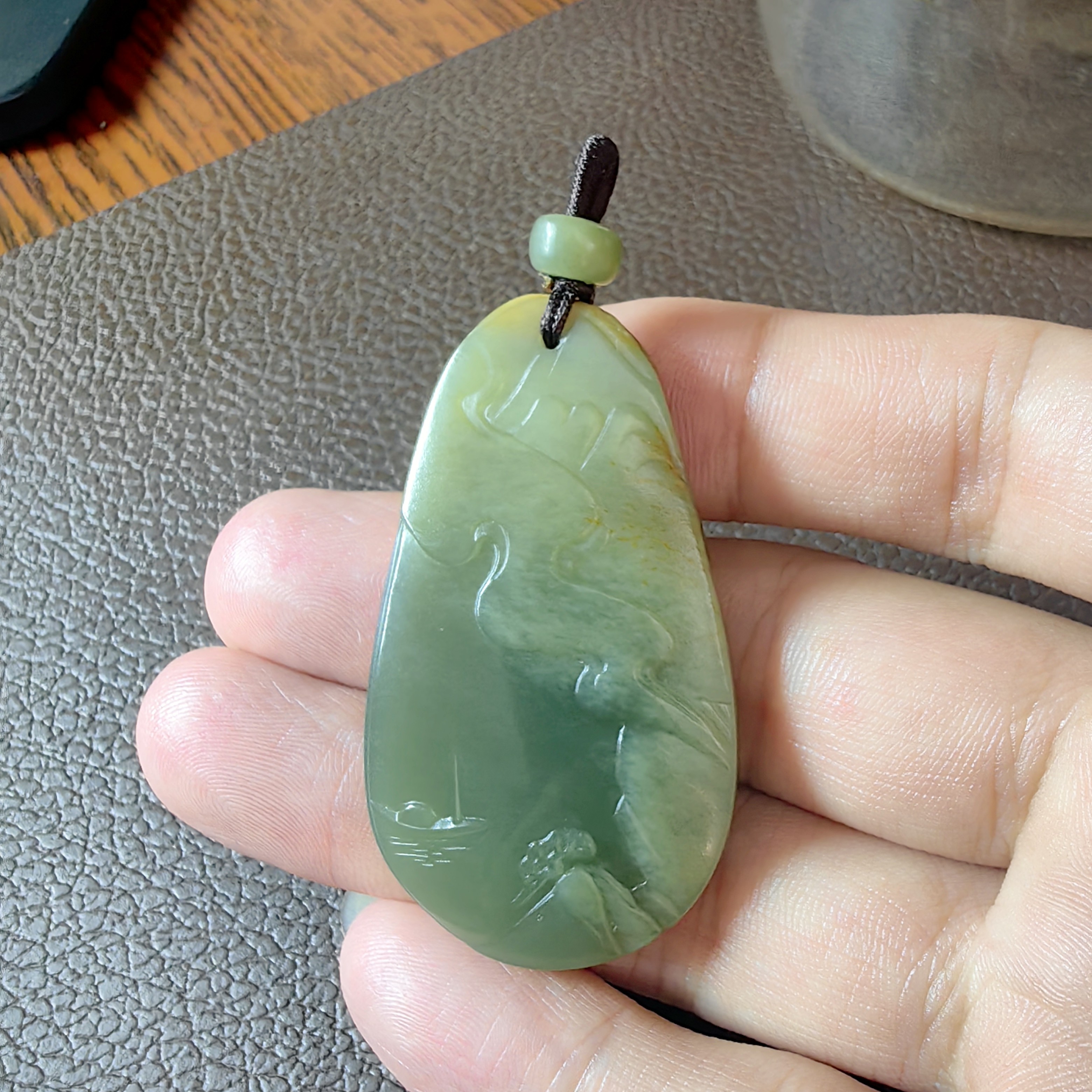 河磨玉精品（山水挂件）