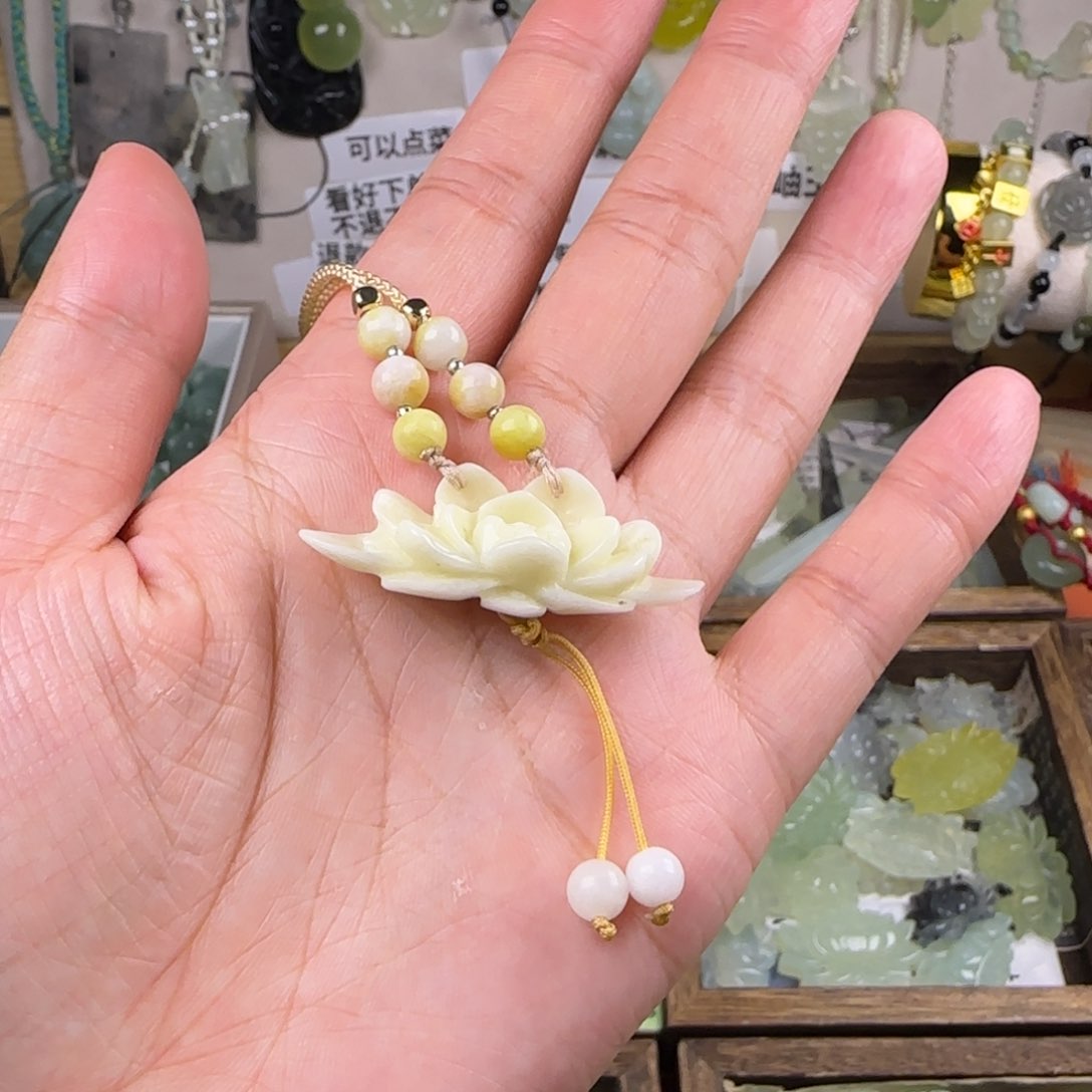 蛇纹石玉岫玉未镶嵌