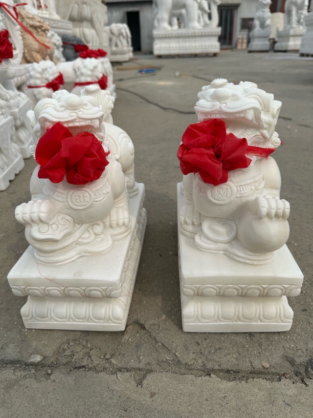 30高30长14.5宽汉白玉A料精品貔恘包邮一对拍！！！