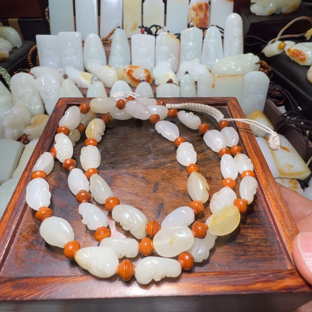 和田玉项链未镶嵌爱**秋