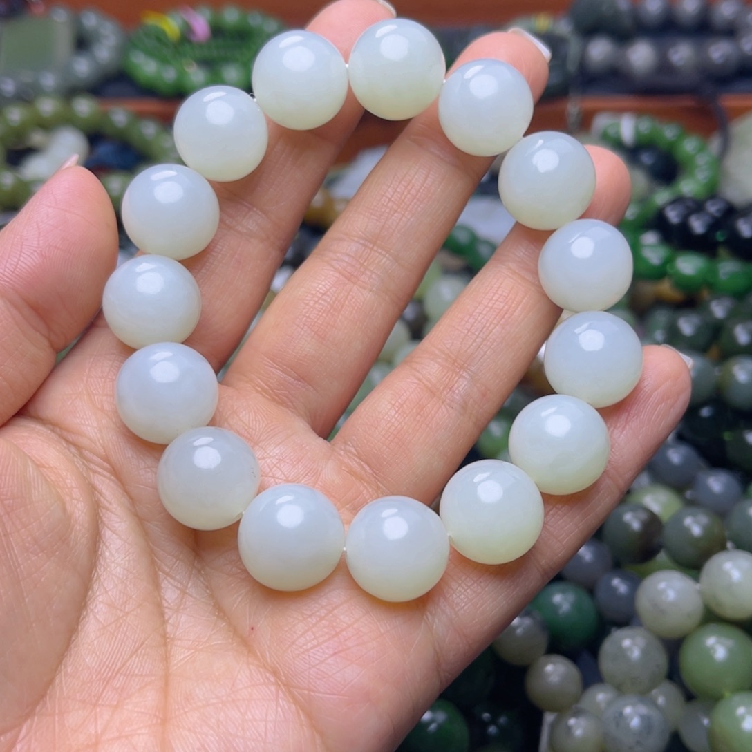 和田玉未镶嵌手链