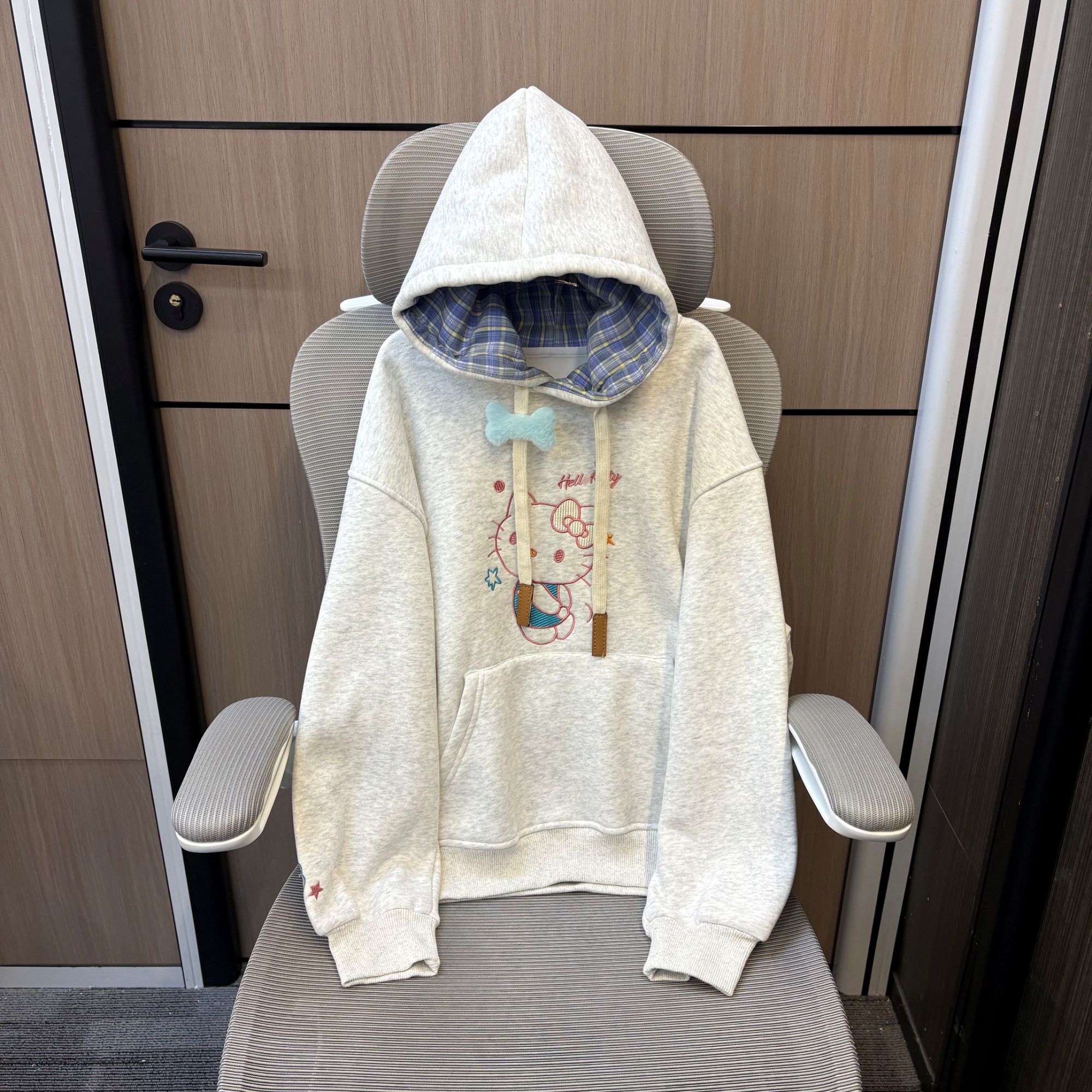 冬款洋气时髦凯蒂刺绣加绒女童连帽卫衣 F278 278 R