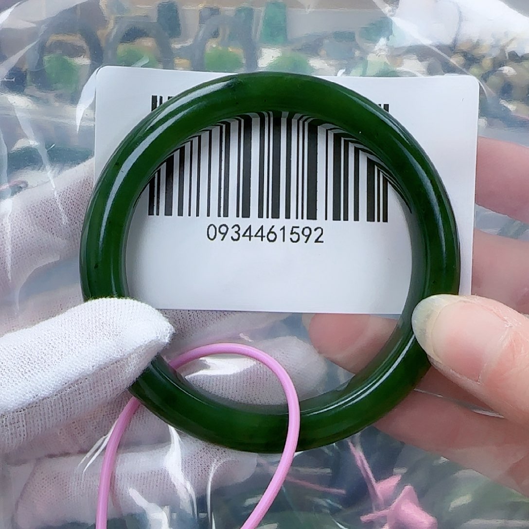 和田玉（碧玉）手镯未镶嵌59包容