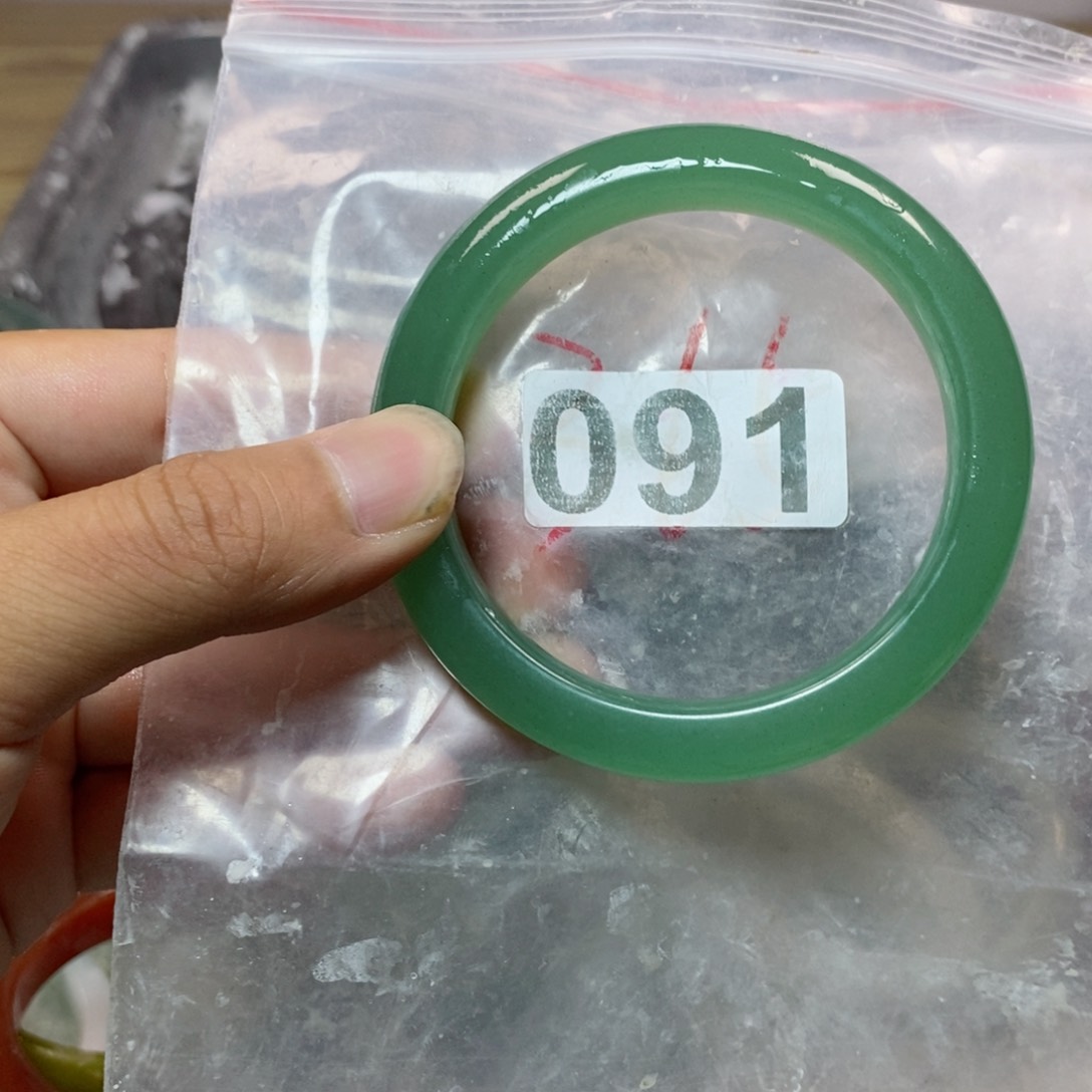 石英质玉手镯未镶嵌5758