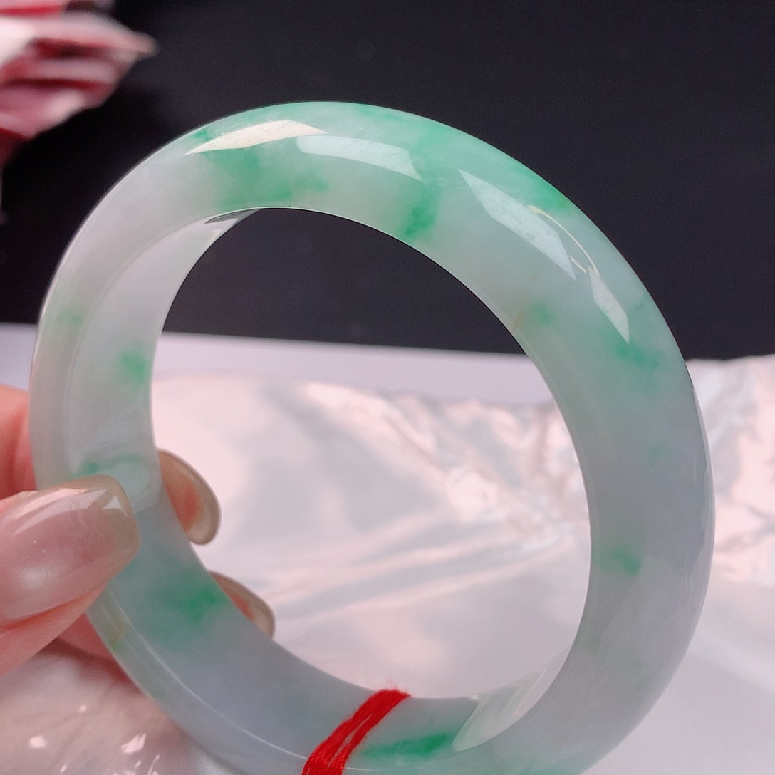 【闪购商品】未镶嵌手镯翡翠56+