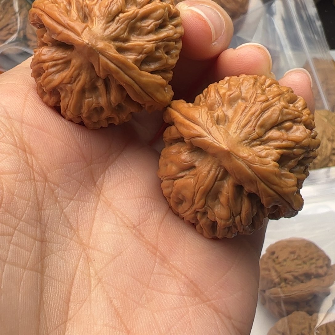 文玩核桃吊坠莲花35全品