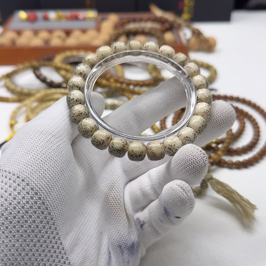 吉***店星月菩提吊坠20一物一图糯冰大眼睛通体稀星10单圈