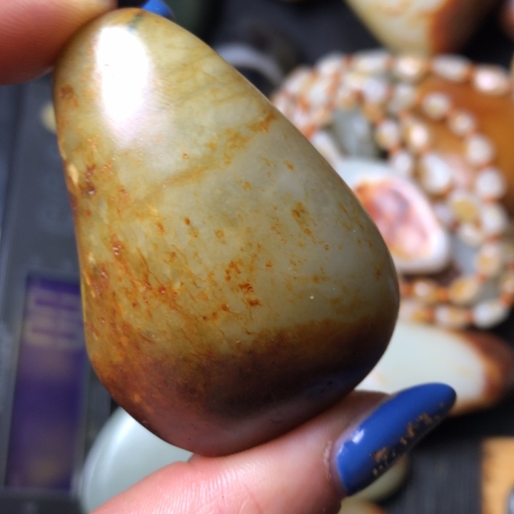 和田玉未镶嵌珠宝奇石