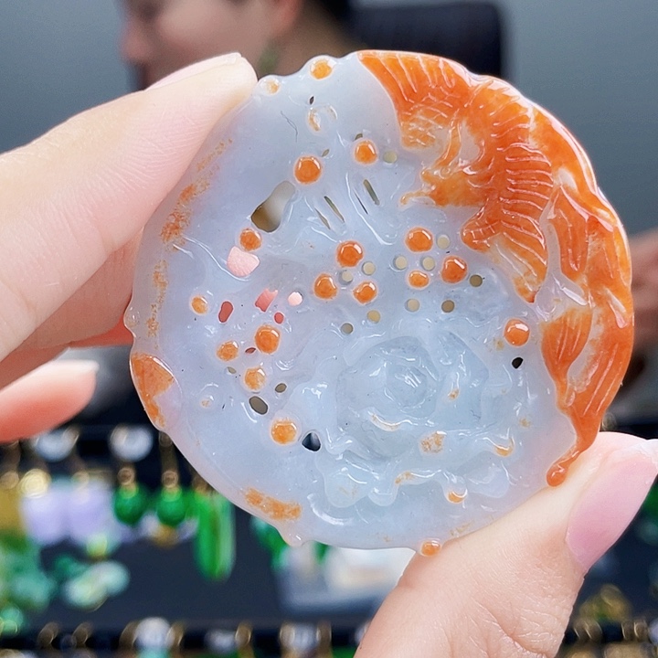 翡翠颈饰未镶嵌饰品