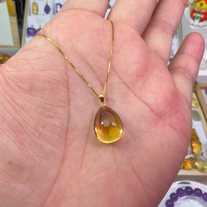 18K金镶嵌颈饰黄晶吊坠