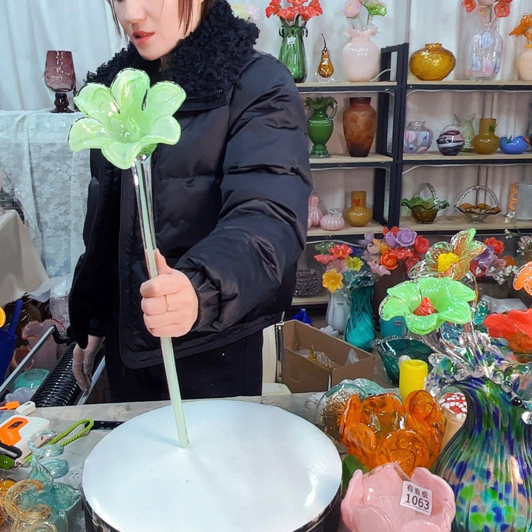 绿百合家悦琉璃工艺品