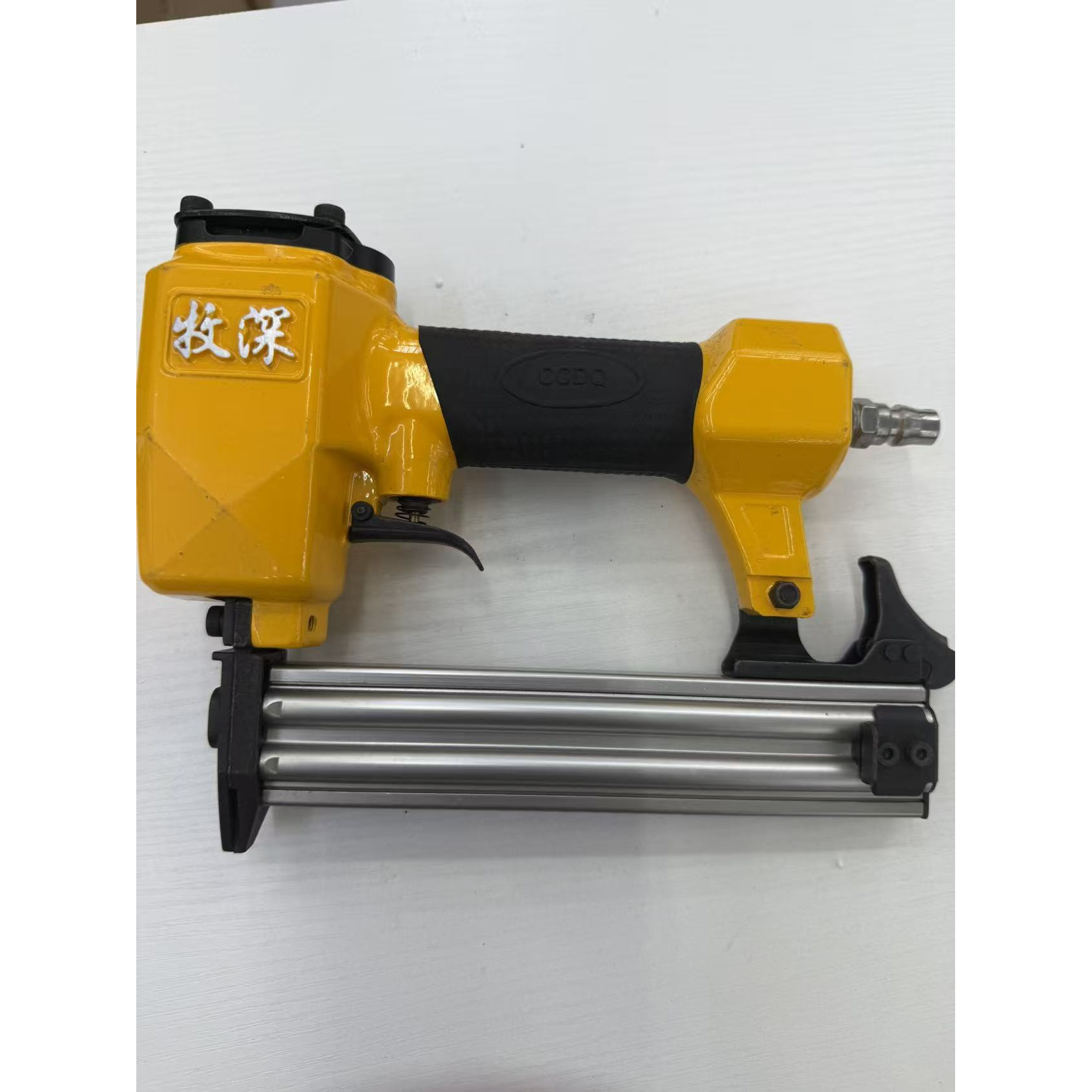 【福利品】三菱打钉枪