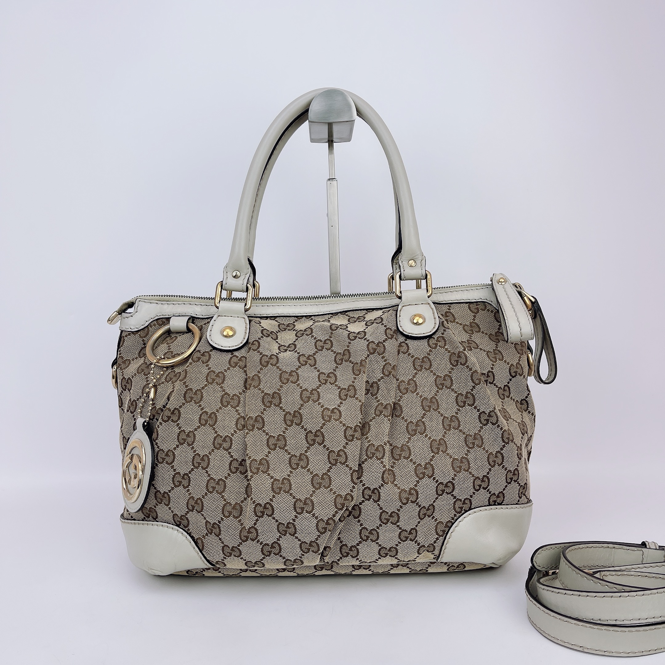 95新 GUCCI/古驰 古驰 白色帆布老花手提单肩包底长32 D593