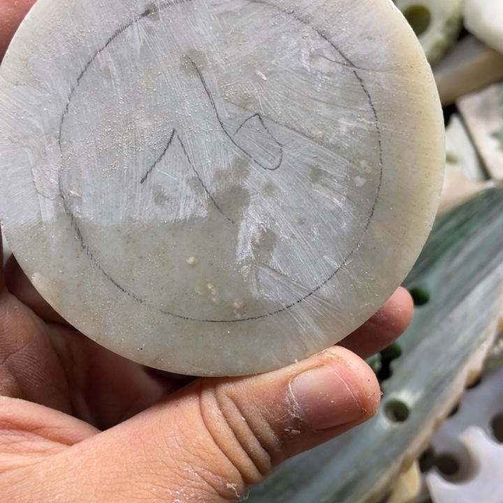 未镶嵌和田玉珠宝半成品