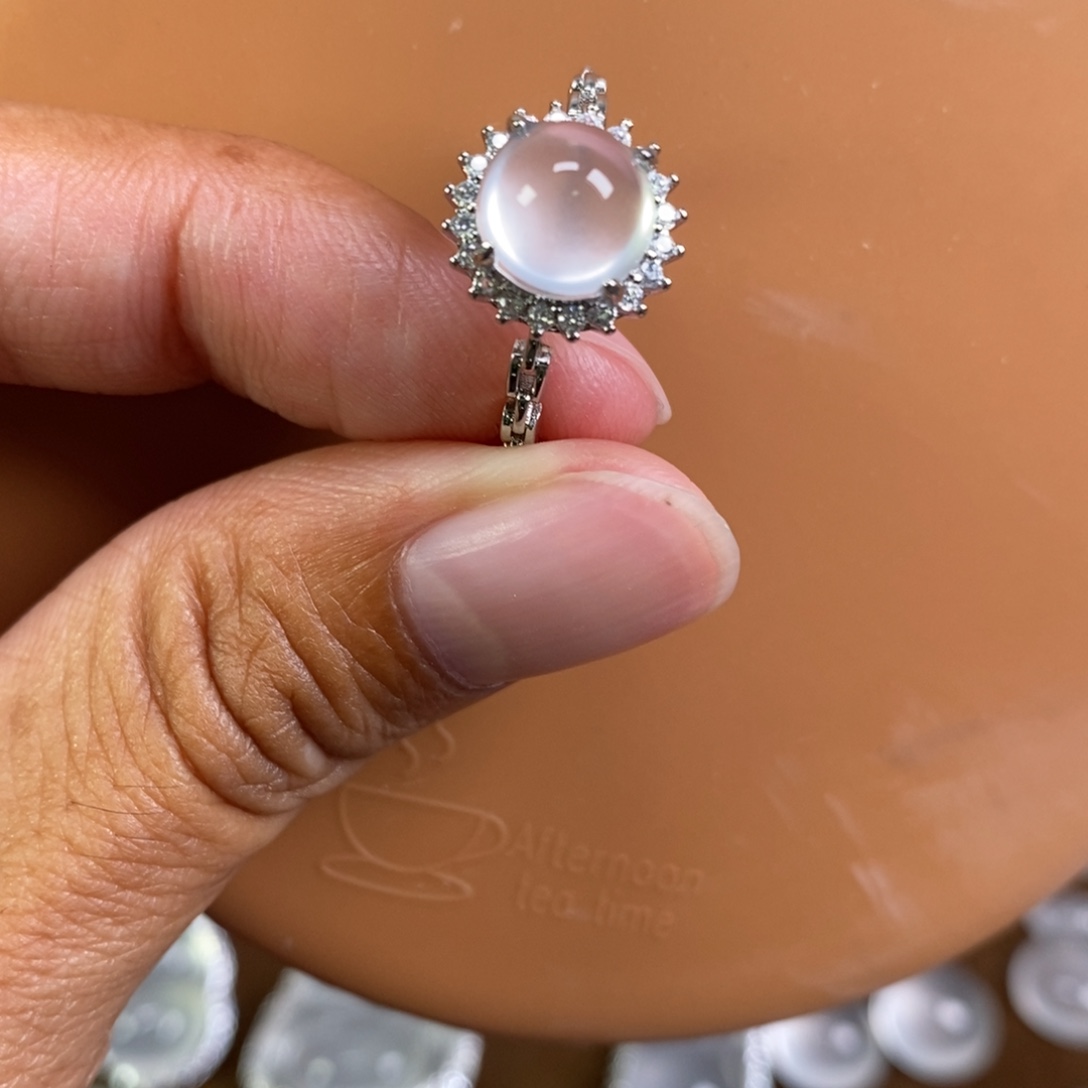 石英质玉未镶嵌戒指