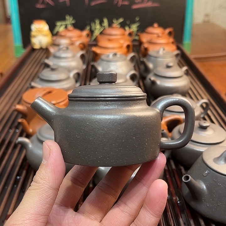 紫砂茶壶大水潭天青 德中150cc