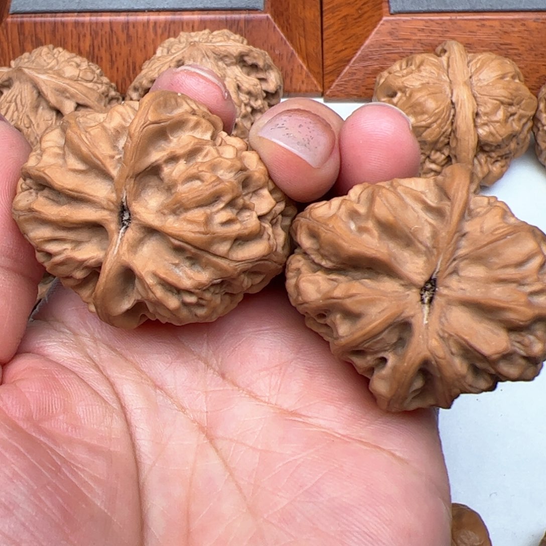 文玩核桃把件火苗42