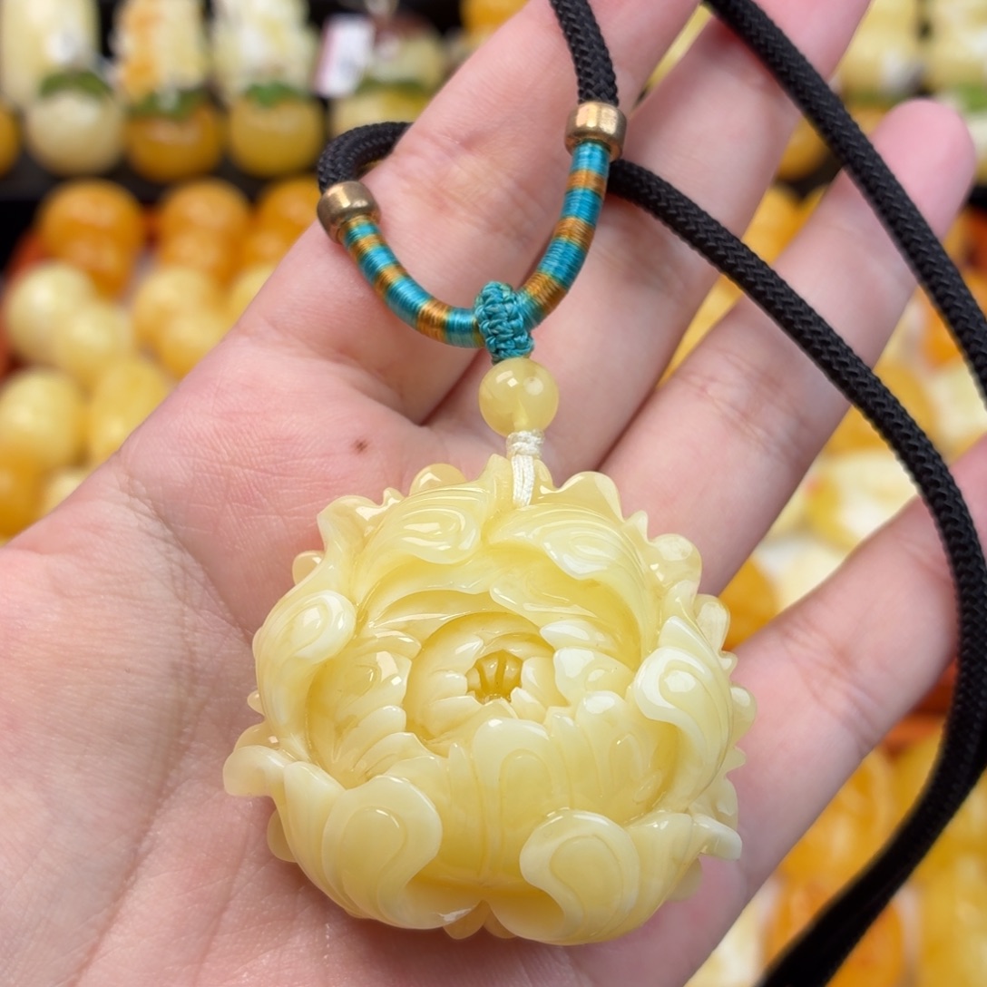 蜜蜡未镶嵌毛衣链蜜蜡