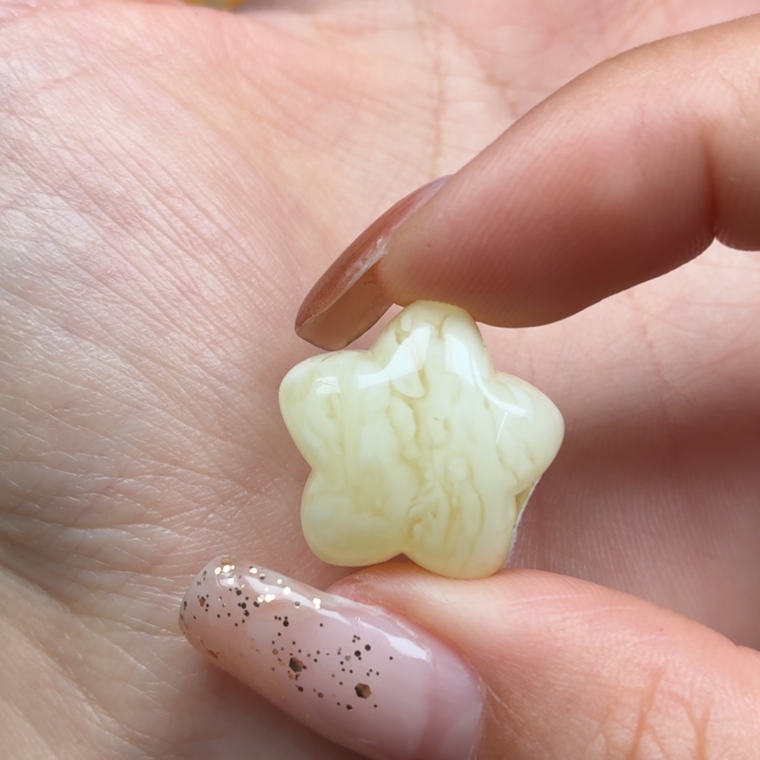 琥珀未镶嵌裸石蜜蜡