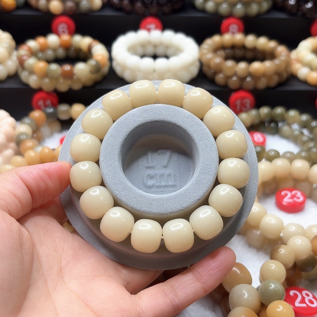 菩提根/象牙果吊坠邯****）