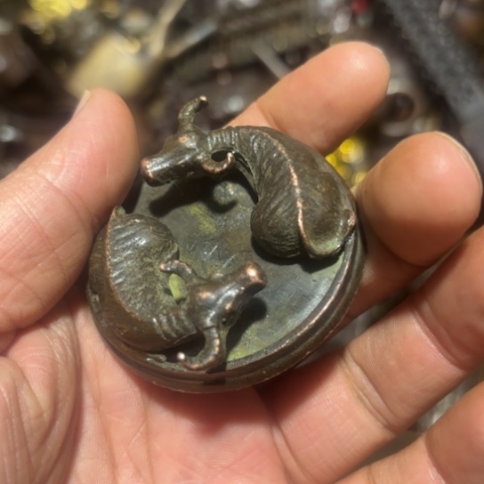 正常发货 铜的。全清了一件不留