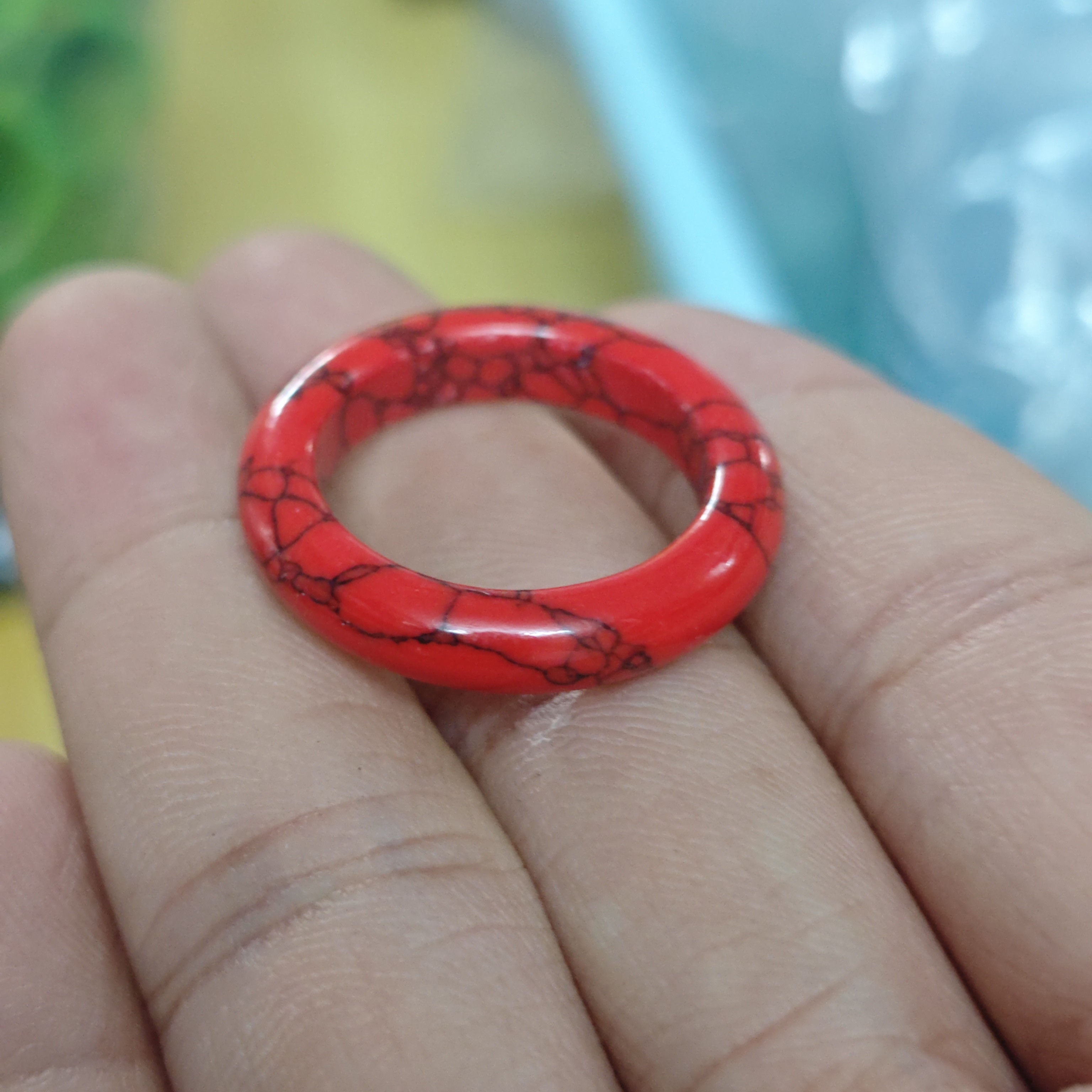 H7    红铁线指环
