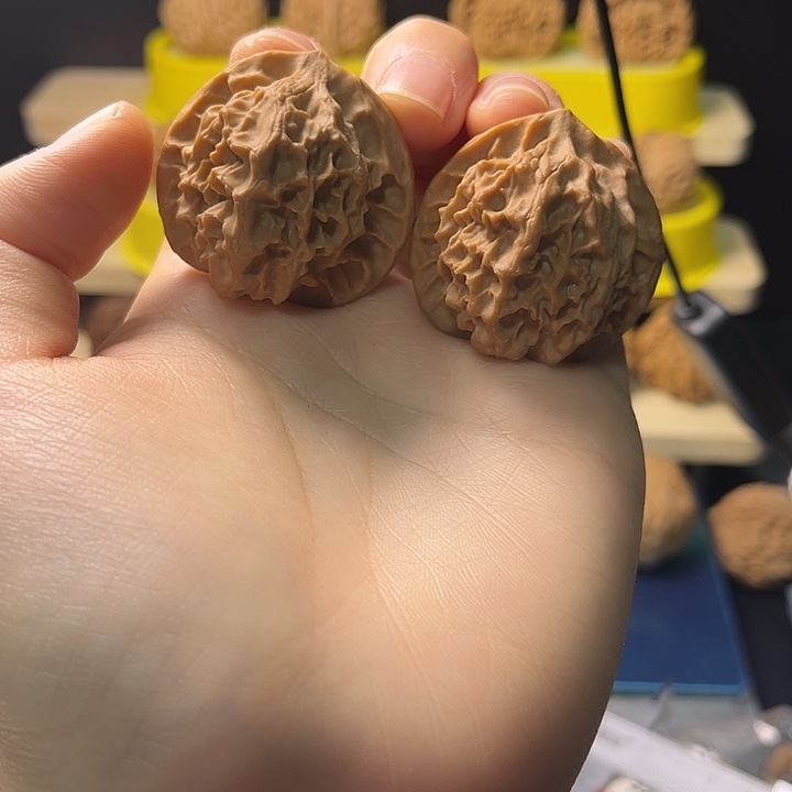 吊坠文玩核桃野生龙鳞