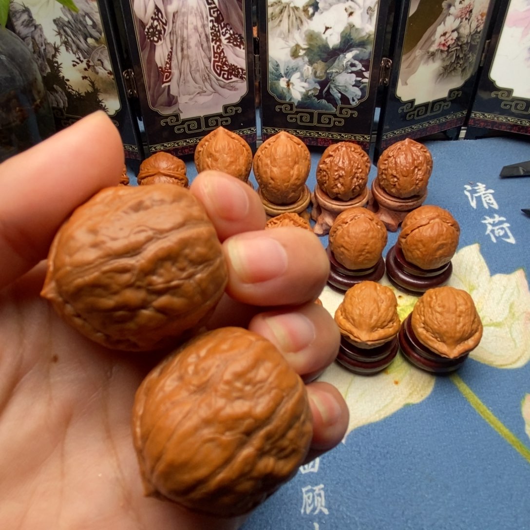 顺***/文玩核桃把件蛤蟆