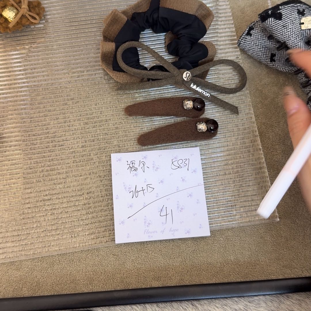 皮质铁合金发圈发夹