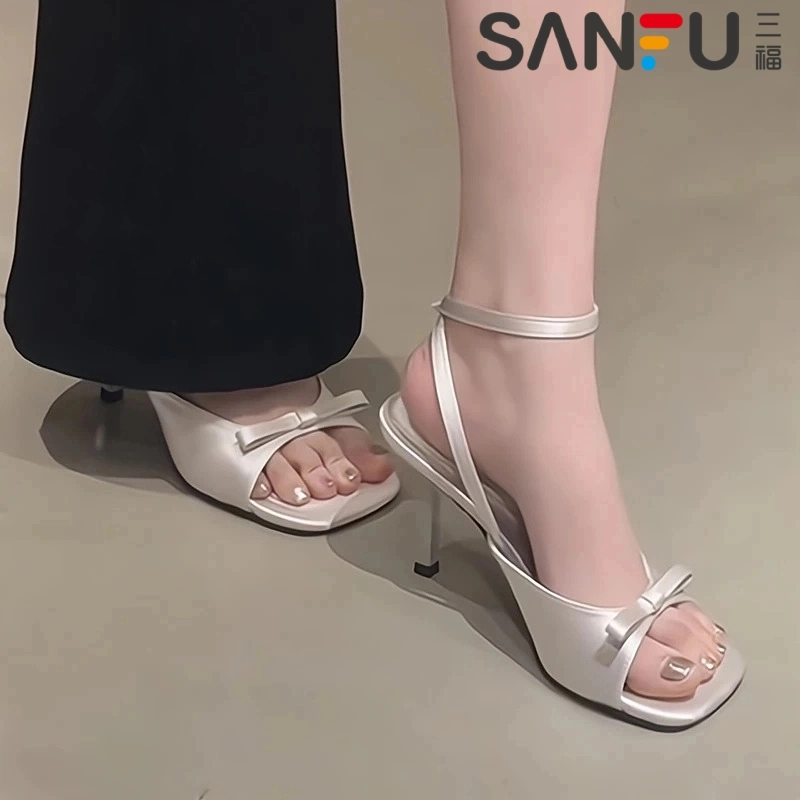 SANFU/三福法式方头高跟鞋女2025年春季新款蝴蝶结露趾凉鞋女外穿