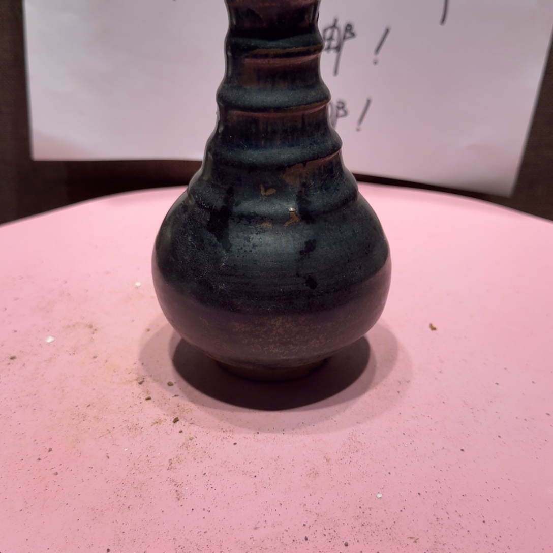 老***鹰陶其他漂亮的小瓷瓶子