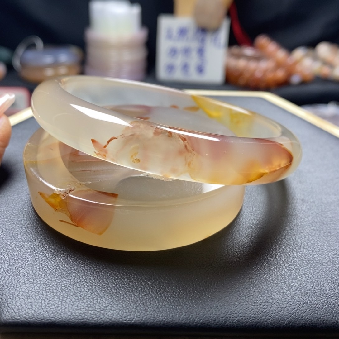 玛瑙/玉髓未镶嵌手镯