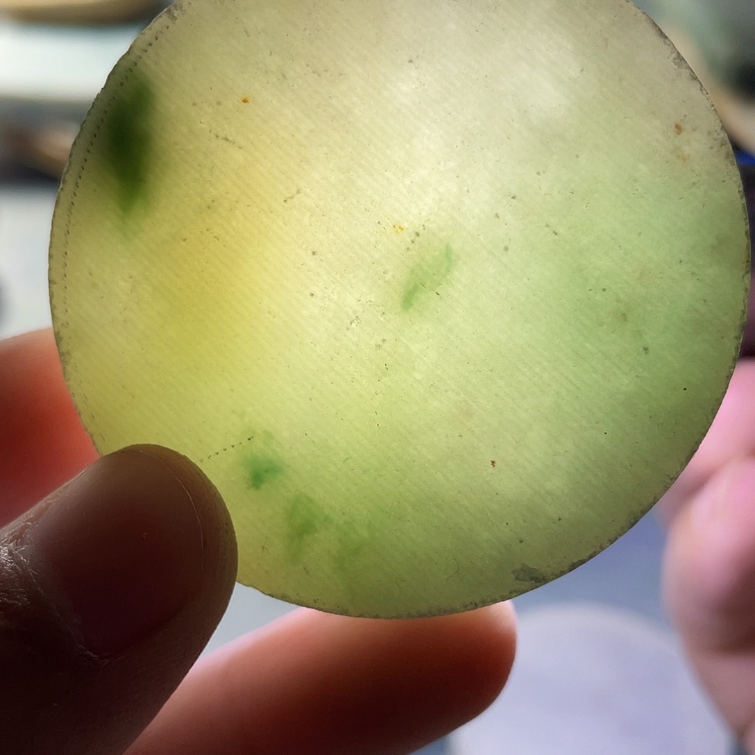 翡翠颈饰未镶嵌毛料99