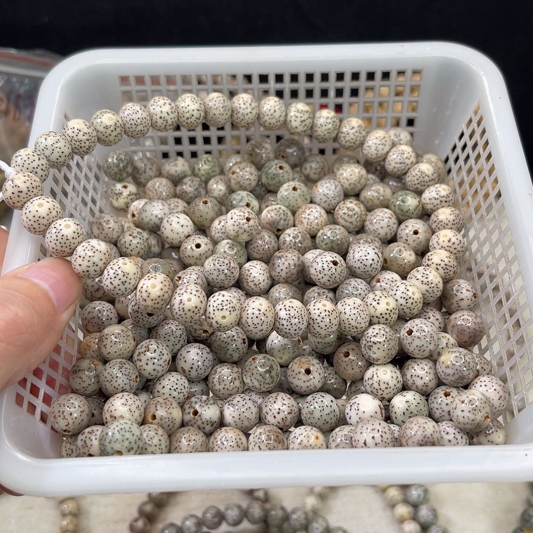 如***闻吊坠星月菩提10圆