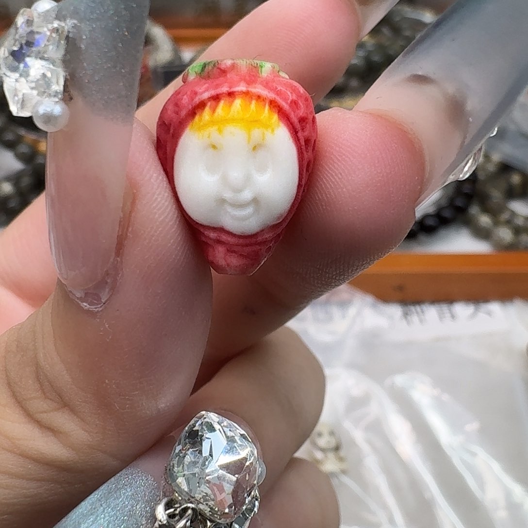 星月菩提手串122草莓配饰一个