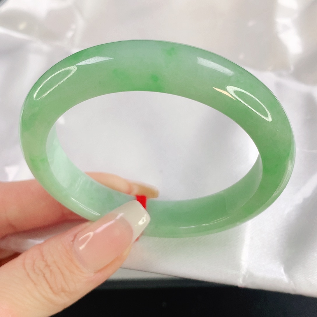 翡翠手镯未镶嵌4825翡翠