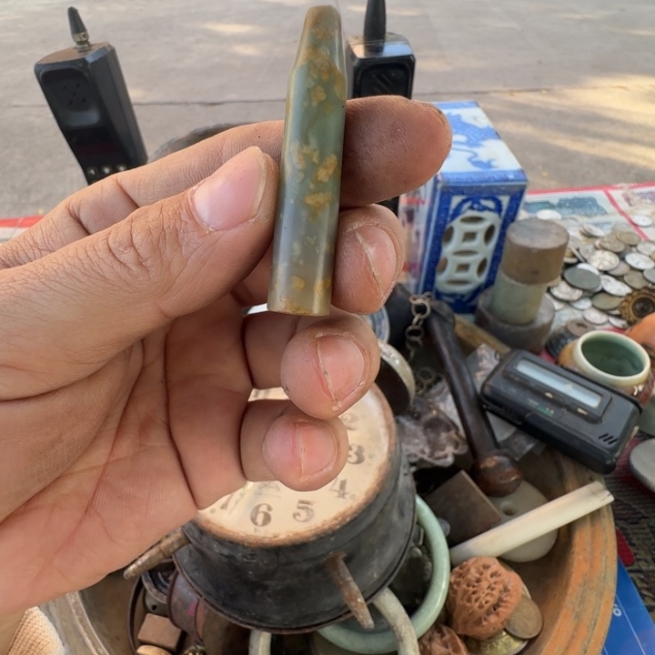 诚***杰铜铁合金类废旧塑料制品