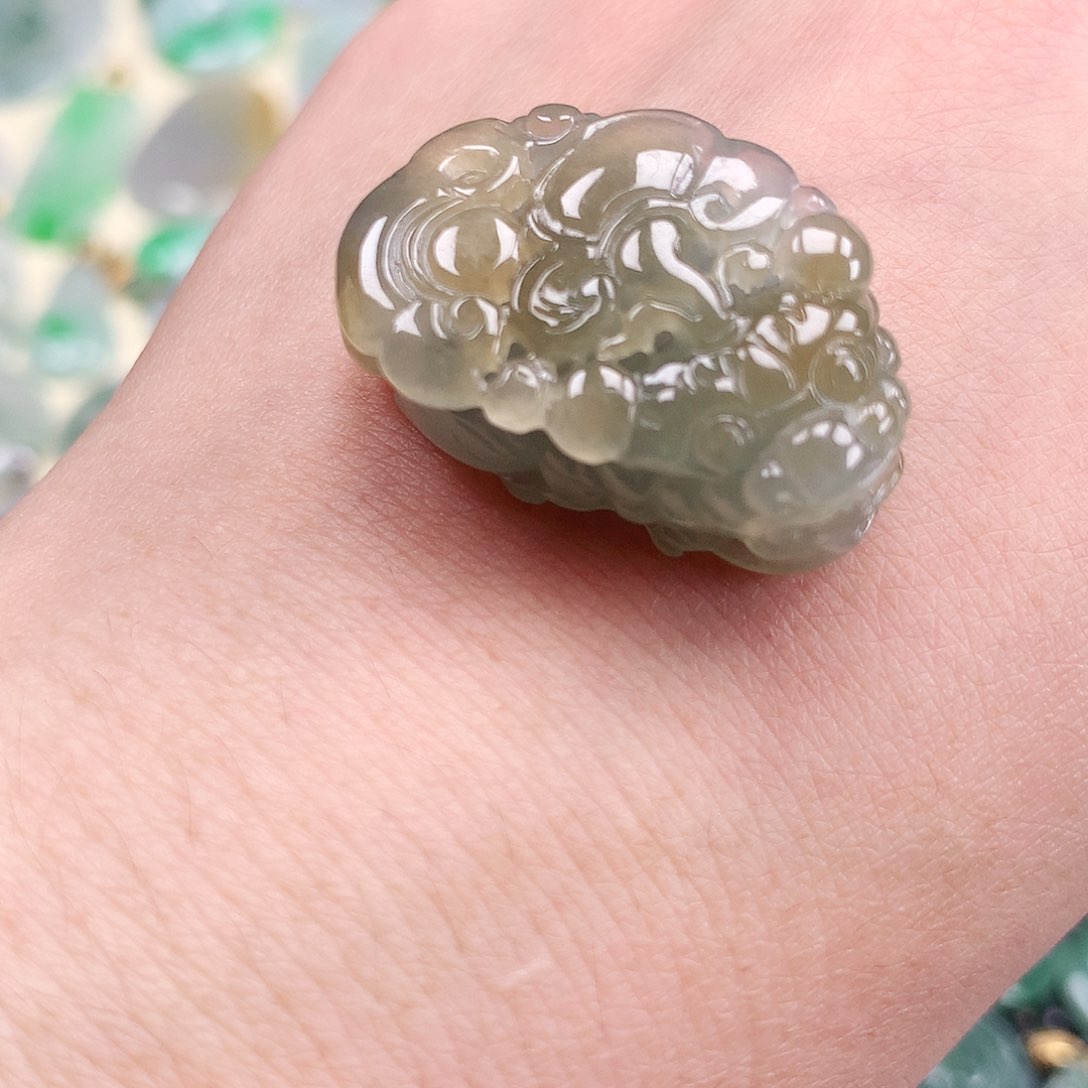 【闪购商品】翡翠吊坠(不含链)未镶嵌貔貅