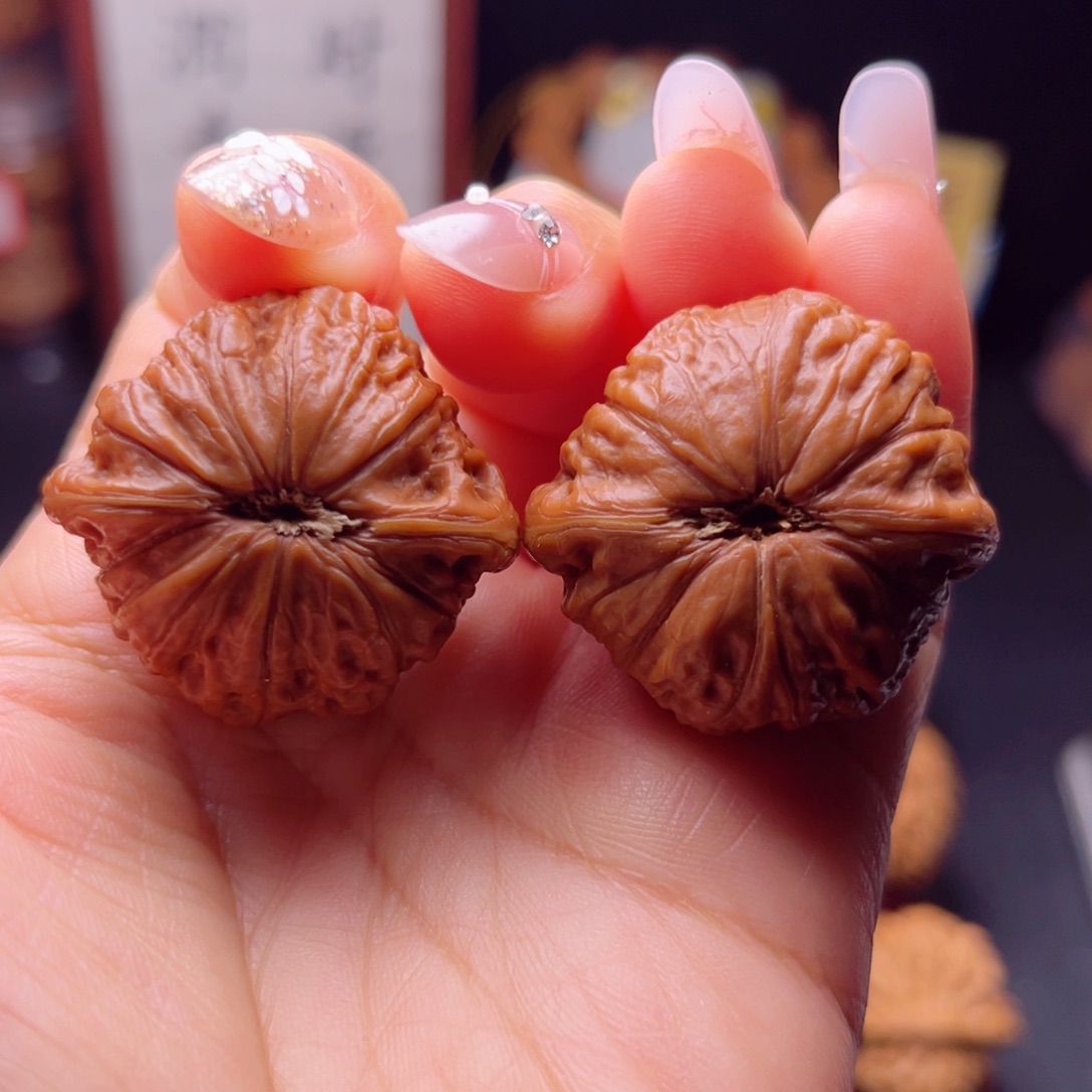 文玩核桃吊坠35尺平谷锤妹