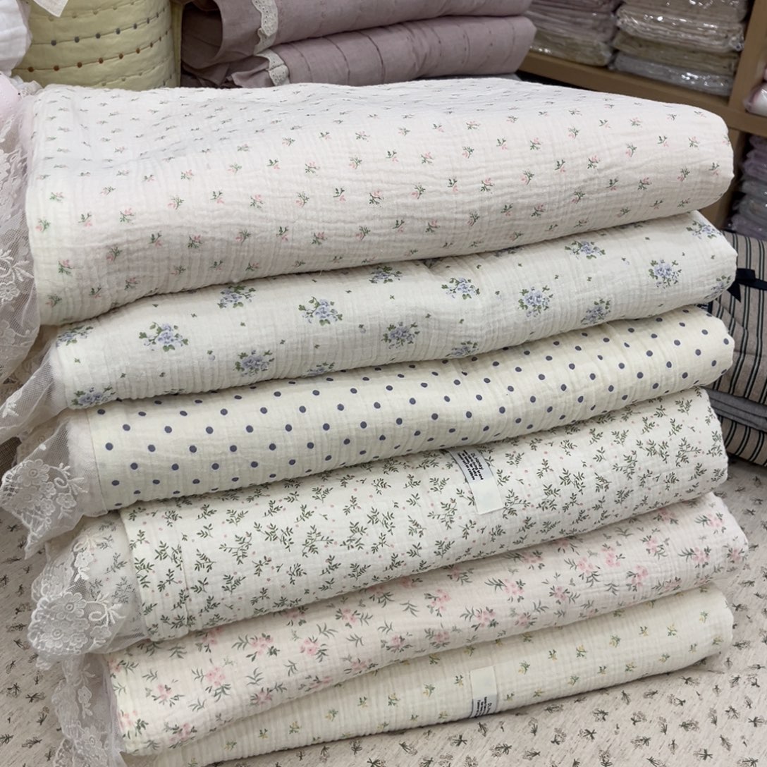 银鼠毛棉棉麻床盖