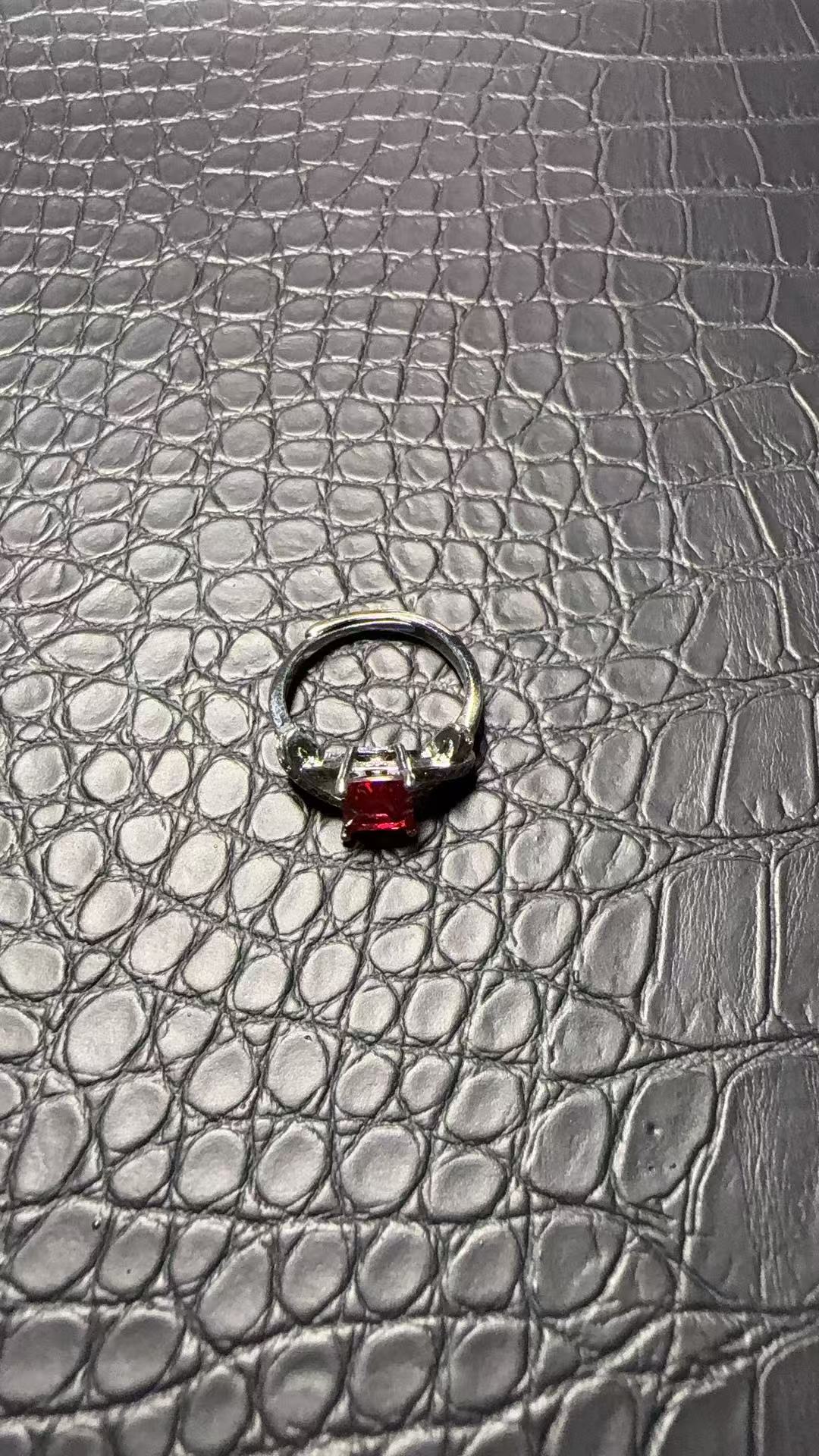 《百世璀璨》轻奢时尚百搭  戒指l23