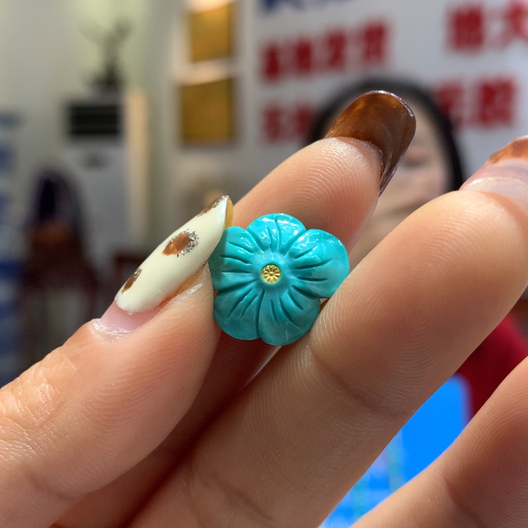 绿松石配饰未镶嵌