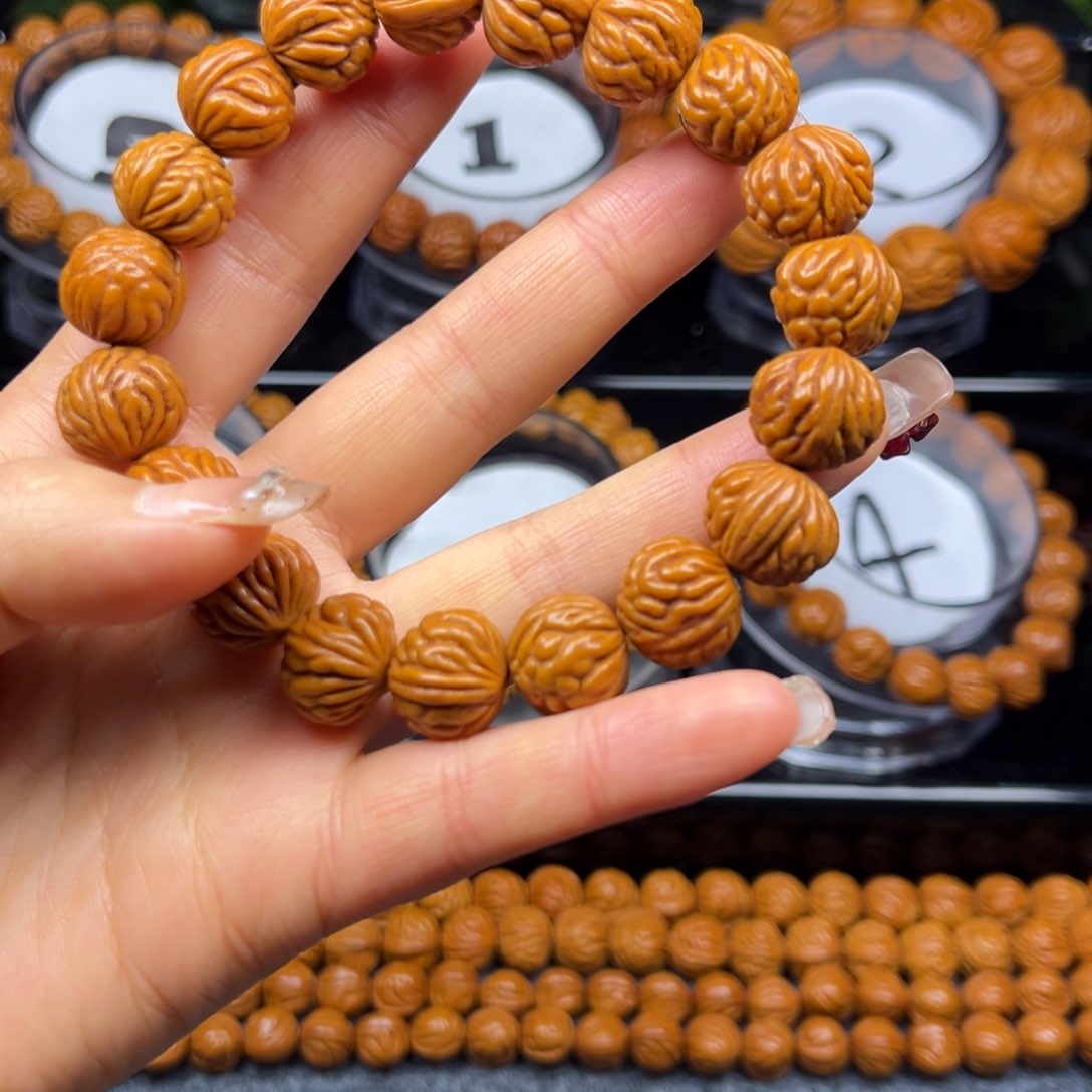 桃核手串石***布桃核单圈