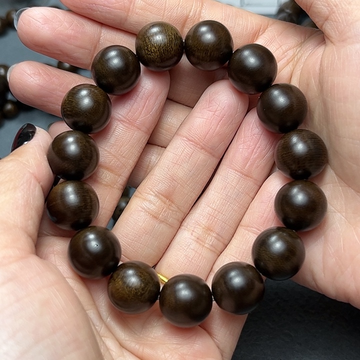 手串沉香白棋玉化