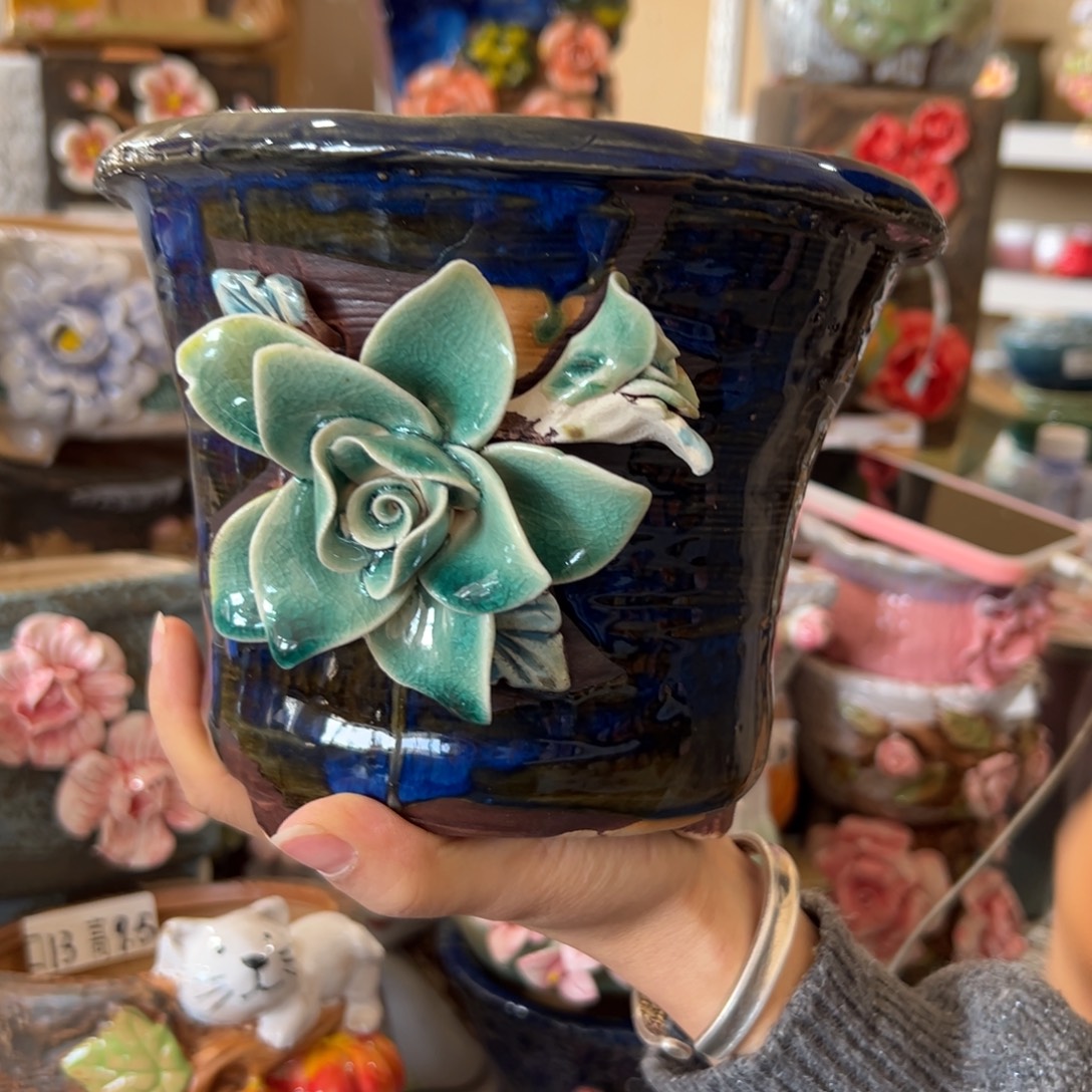 花盆，拍满20发货，退款拉黑