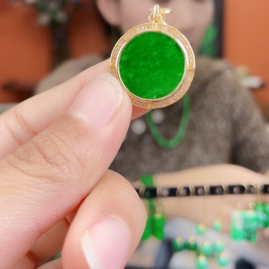 翡翠银S925镶嵌耳饰