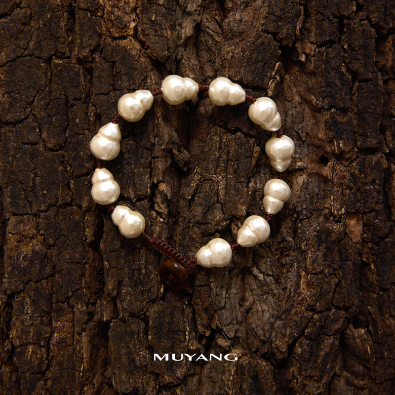 muyang/慕阳 非金属仿珍珠手链 气质时尚百搭简约设计师苏白手链
