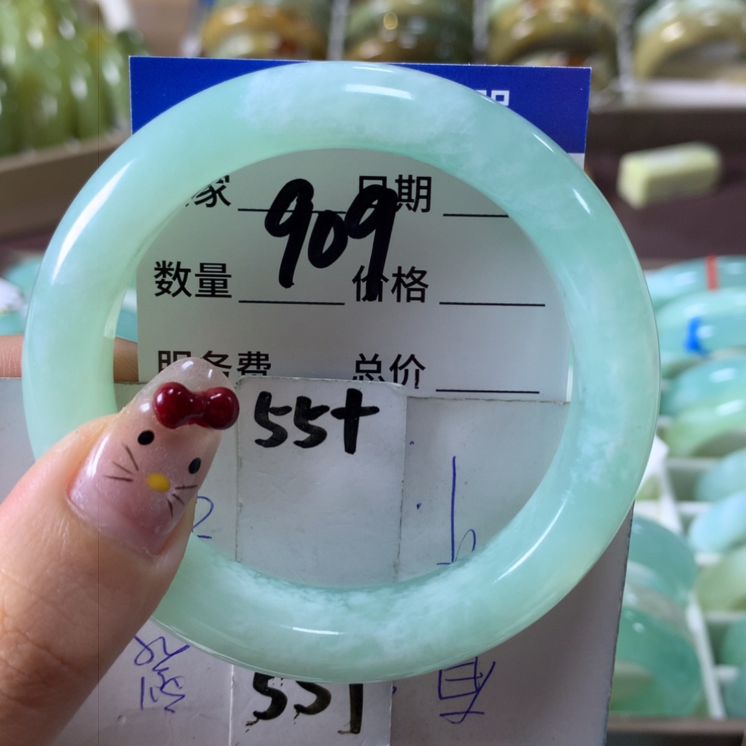 蛇纹石玉手镯未镶嵌909