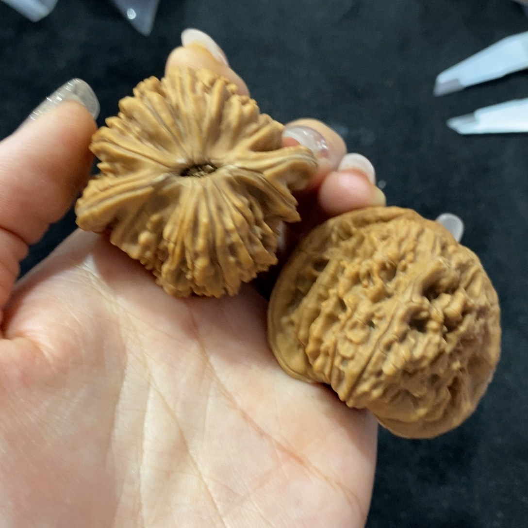 猴头核桃吊坠四座楼80